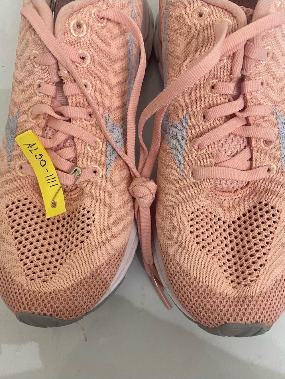 Mizuno Light Pink WaveKnit R2 Women's Athletic Sneakers Sz 8 - Picture 5 of 6